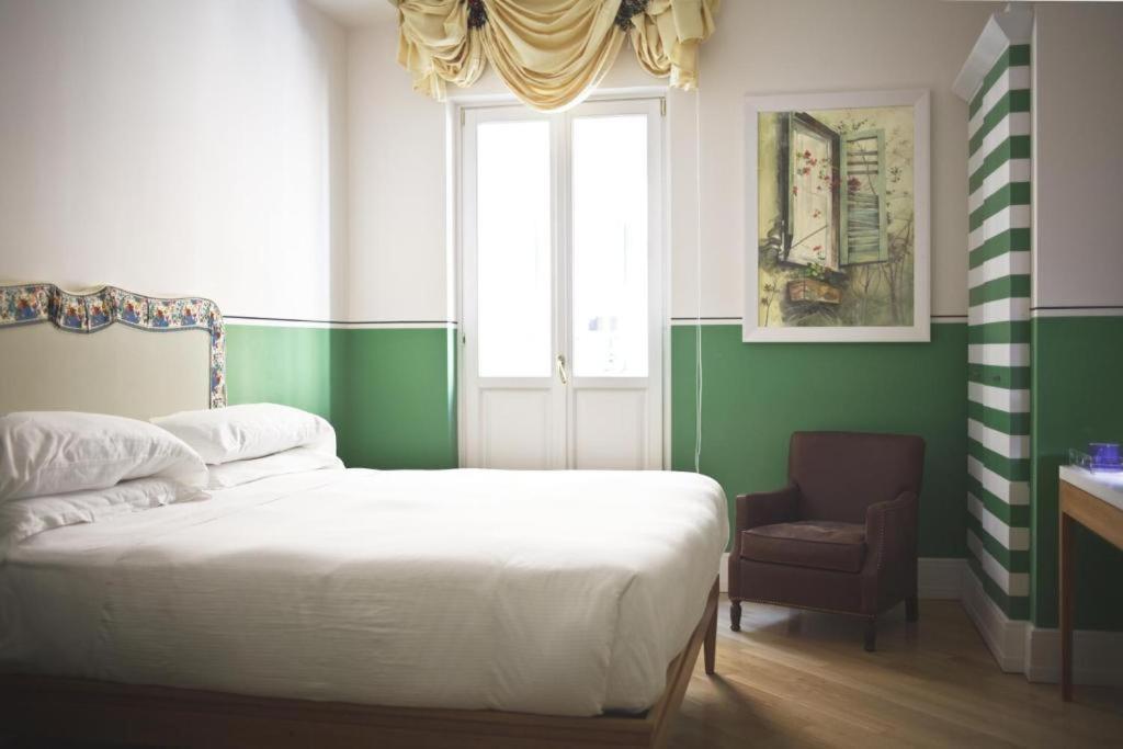 Pensionat Piazza Di Spagna Prestige 2*